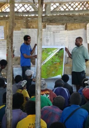 Land use planning workshop in Papua New Guinea